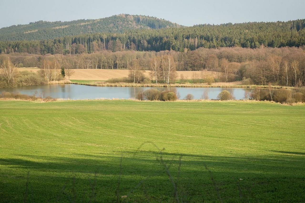 Penzion Zeeman Hotel Studena Bagian luar foto